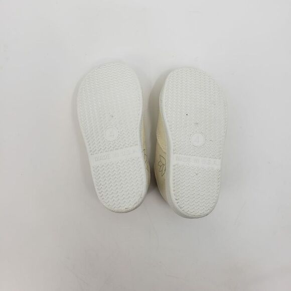 Baby sz 4 canvas white sneakers - Picture 2 of 6